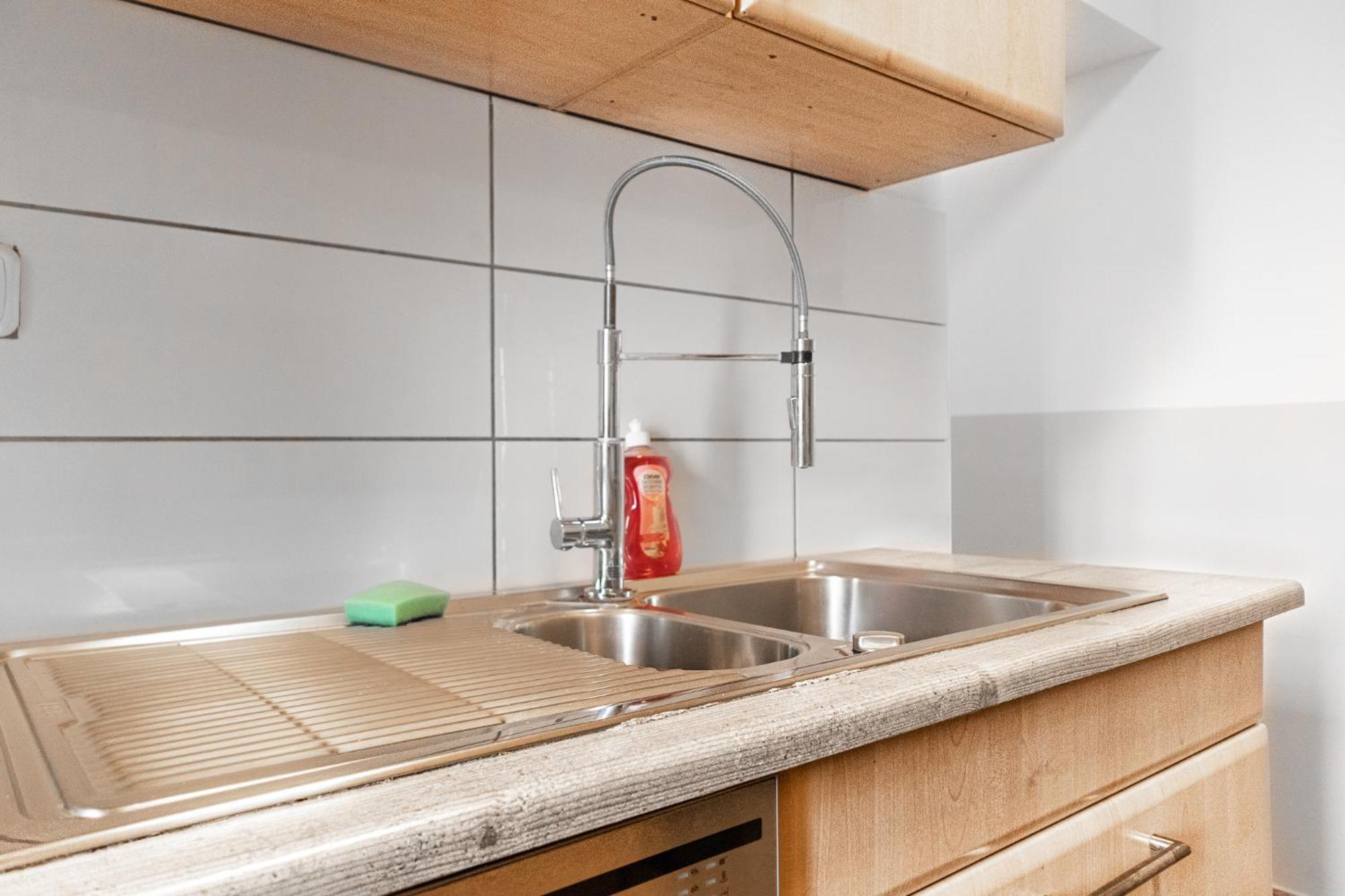 Lovely 2Br Shared Apartment, Enkplatz U3, 15Min To Center Wiedeń Zewnętrze zdjęcie